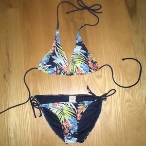 Abercrombie floral print bikini
